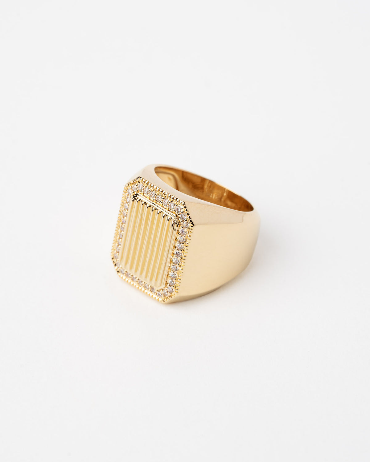 Ribbed ring