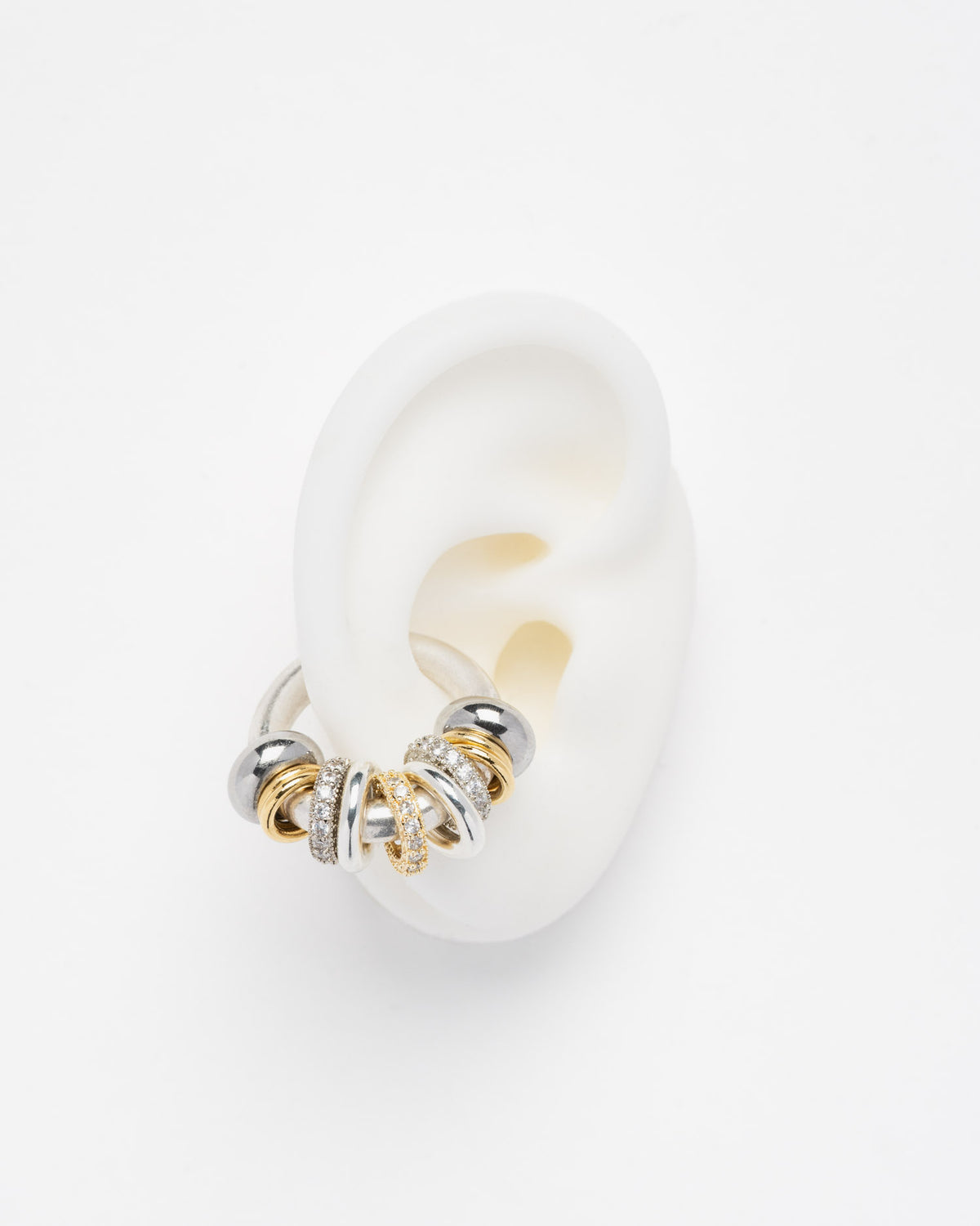 Earcuff Ojales Brillante Plata