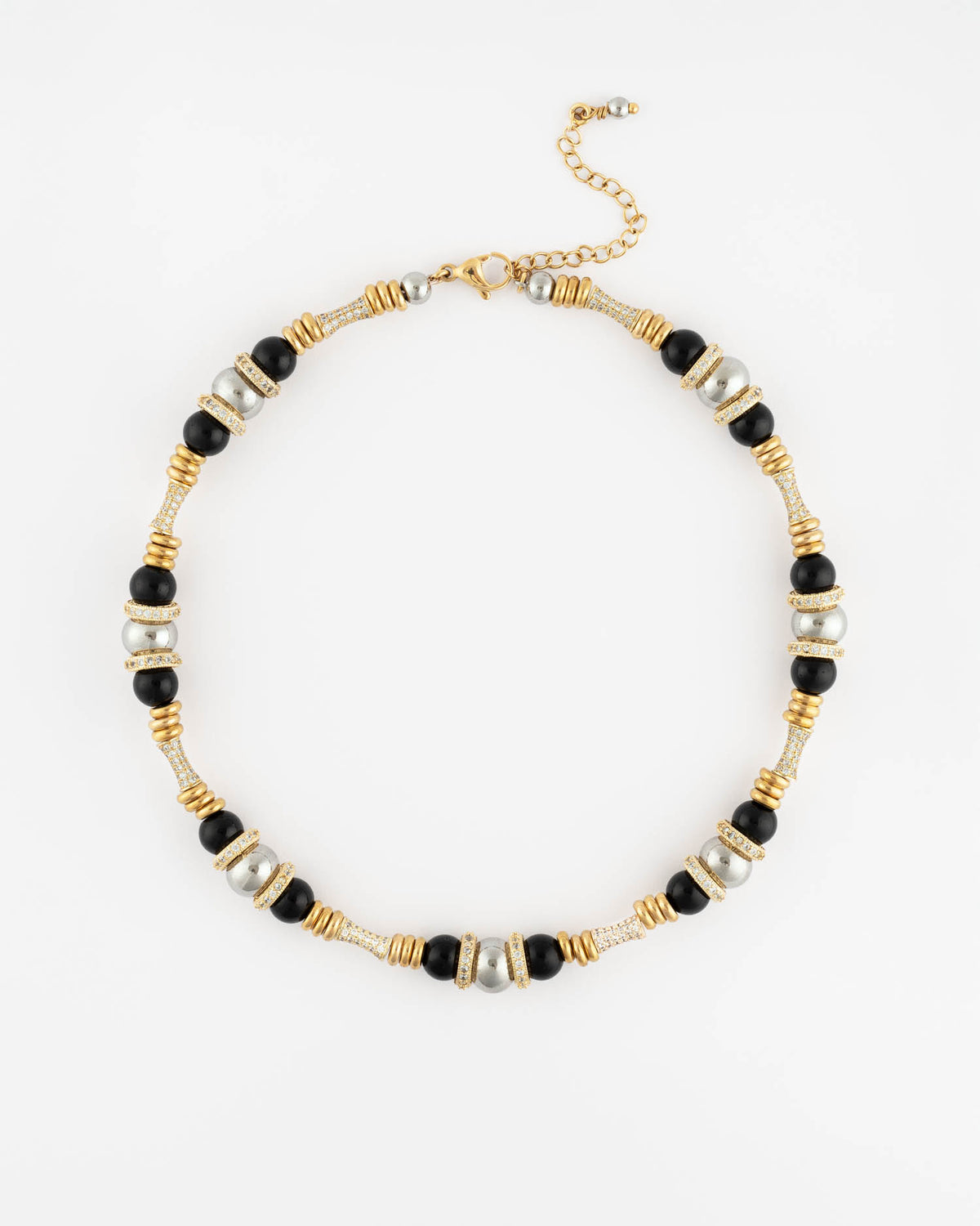 Collar Meritaten Negro