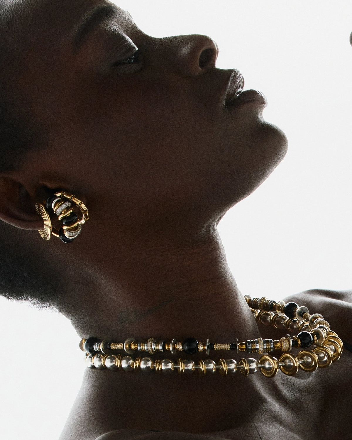 Collar New Nefertiti Black